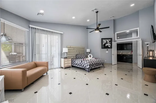 $5,995 | 1400 Castle Crest Drive, Las Vegas, NV 89117