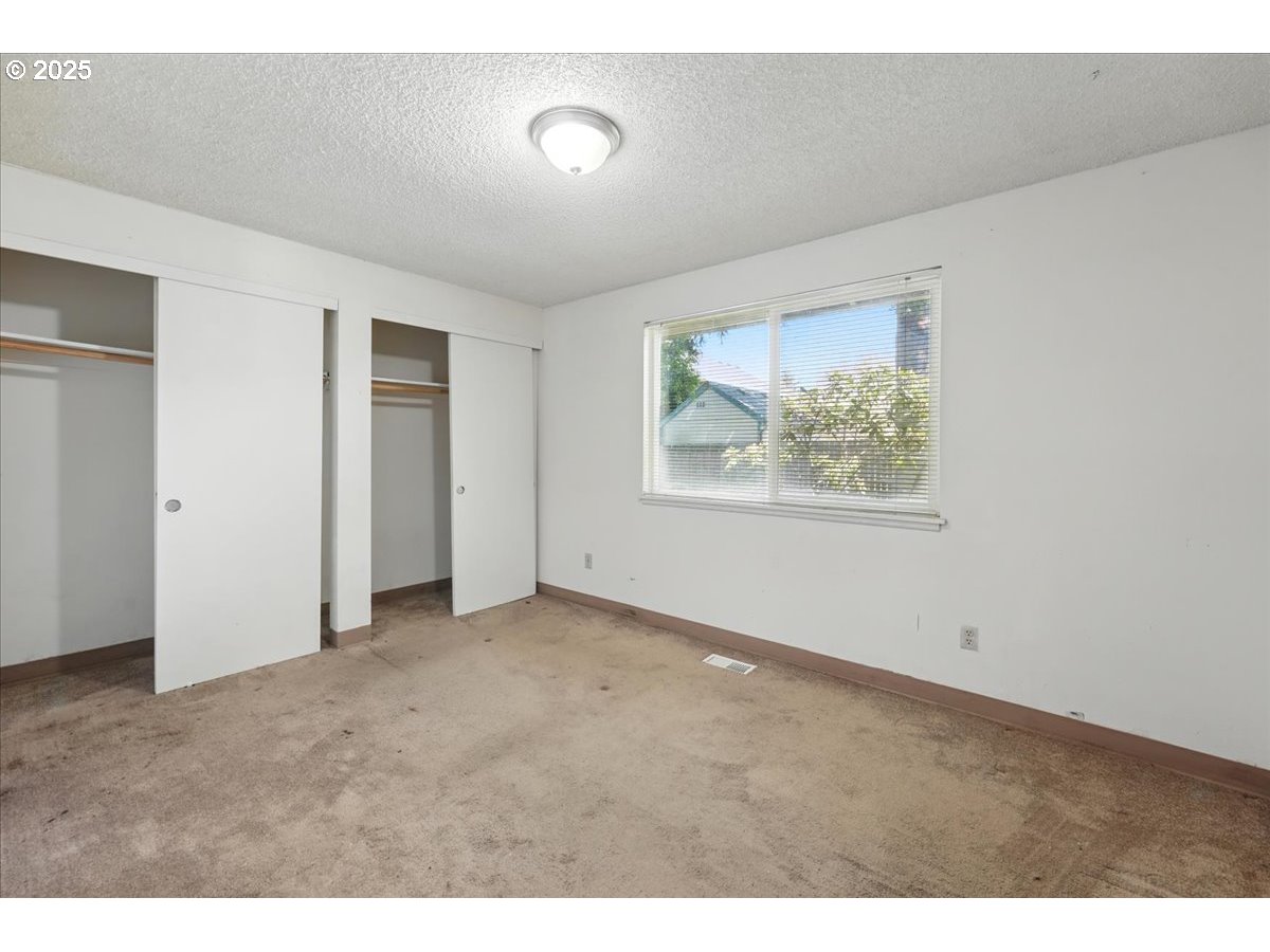 18495 Southwest Springfield Street Beaverton, OR 97078 - Photo 20 of 22 Gallery Image 20