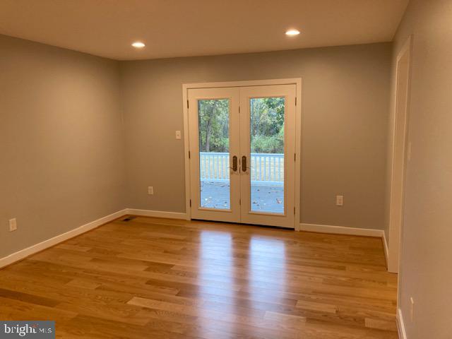 1045 Telegraph Road Coatesville, PA 19320 - Photo 11 of 37 Living Room with New Sliders to a New Deck