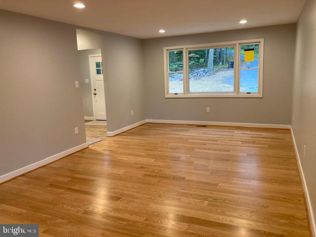 1045 Telegraph Road Coatesville, PA 19320 - Photo 12 of 37 Living Room with plenty of light