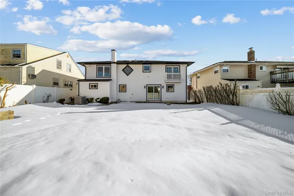 $899,000 | 480 Hopatcong Avenue, West Hempstead, NY 11552