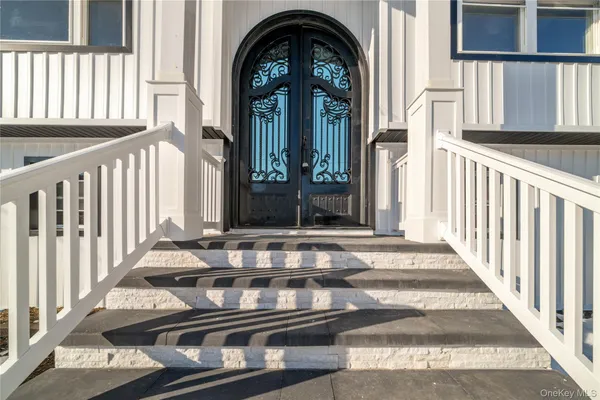 $899,000 | 480 Hopatcong Avenue, West Hempstead, NY 11552