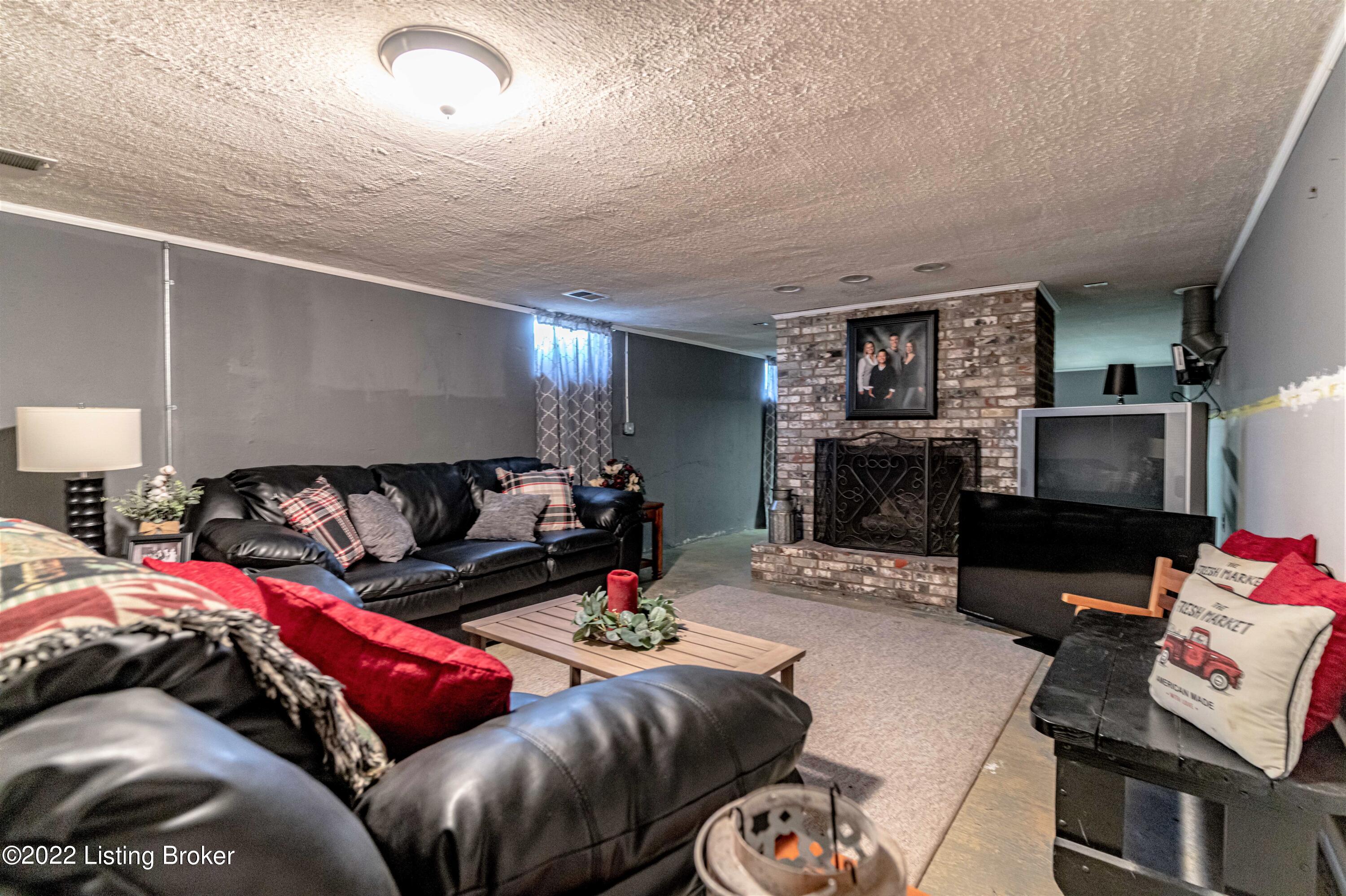 3840 Sulphur Road Sulphur, KY 40070 - Photo 28 of 41 Basement1