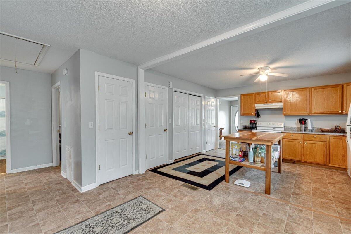 1142 Ben Hill Road Dalton, GA 30721 - Photo 13 of 31 13-1142 Ben Hill Rd-13