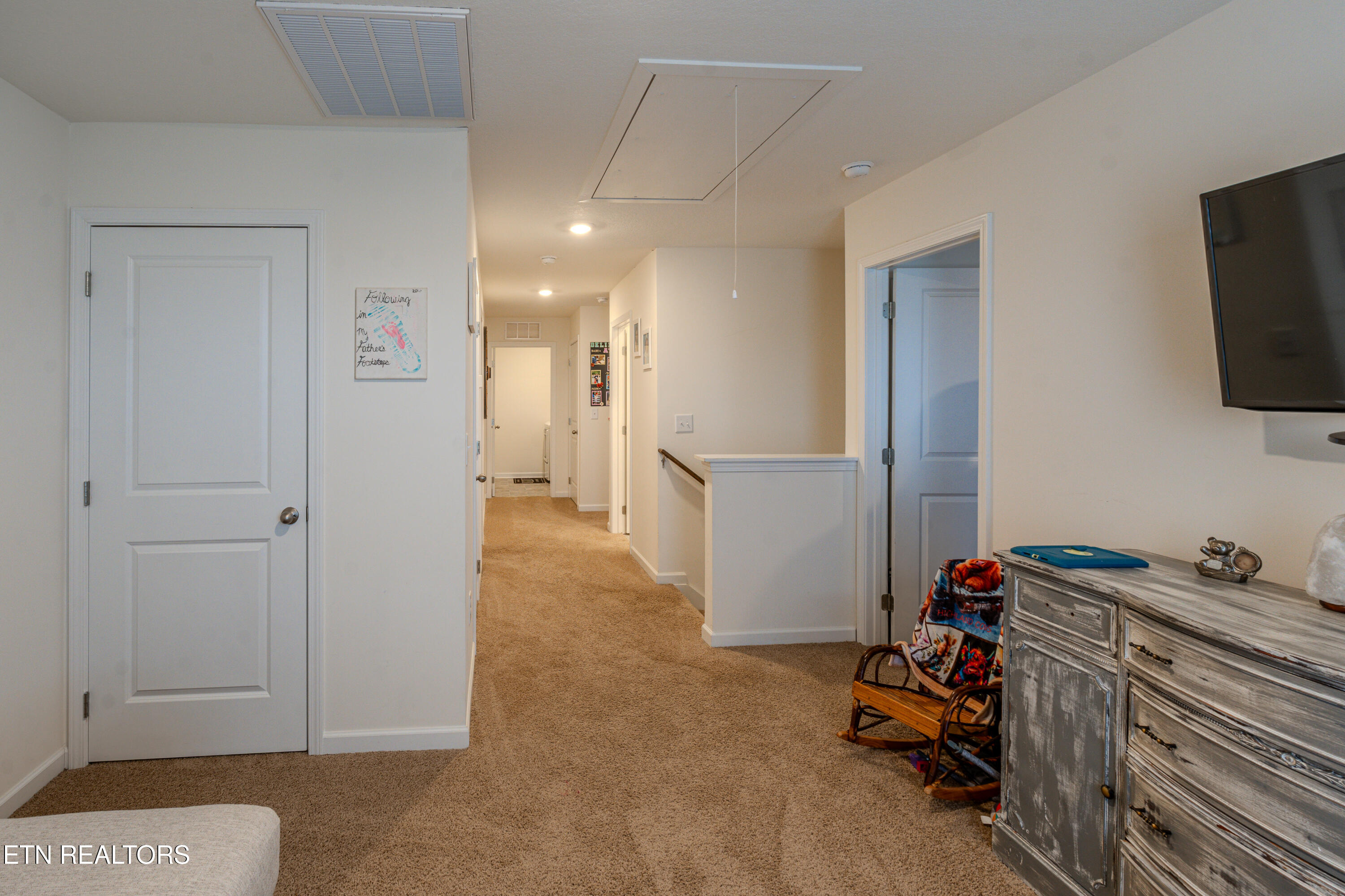 1683 Pebblestone Court Morristown, TN 37814 - Photo 18 of 39 20250108-20250108-DSC04586-HDR