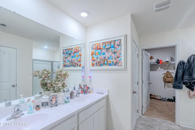 $389,900 | 1683 Pebblestone Court, Morristown, TN 37814