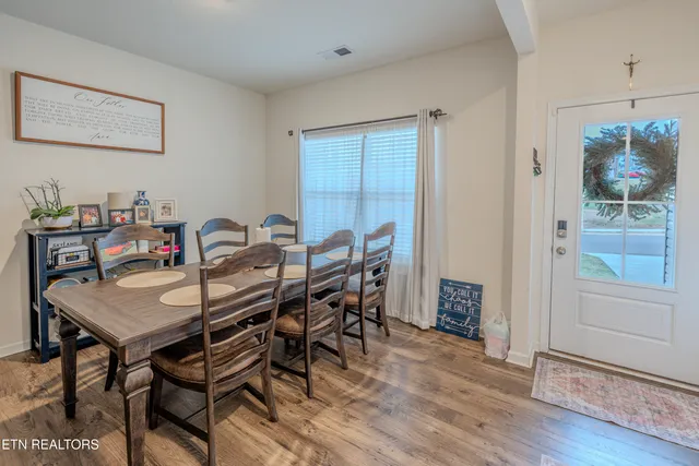 $389,900 | 1683 Pebblestone Court, Morristown, TN 37814