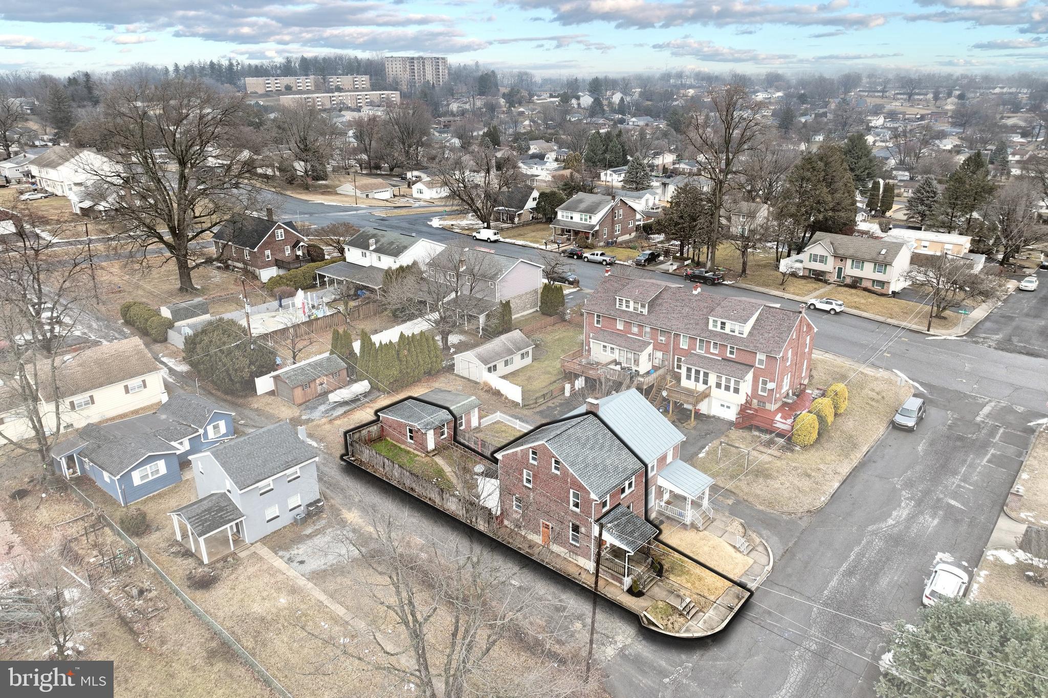 1611 Meade Street Reading, PA 19607 - Photo 5 of 59 a view of a city view