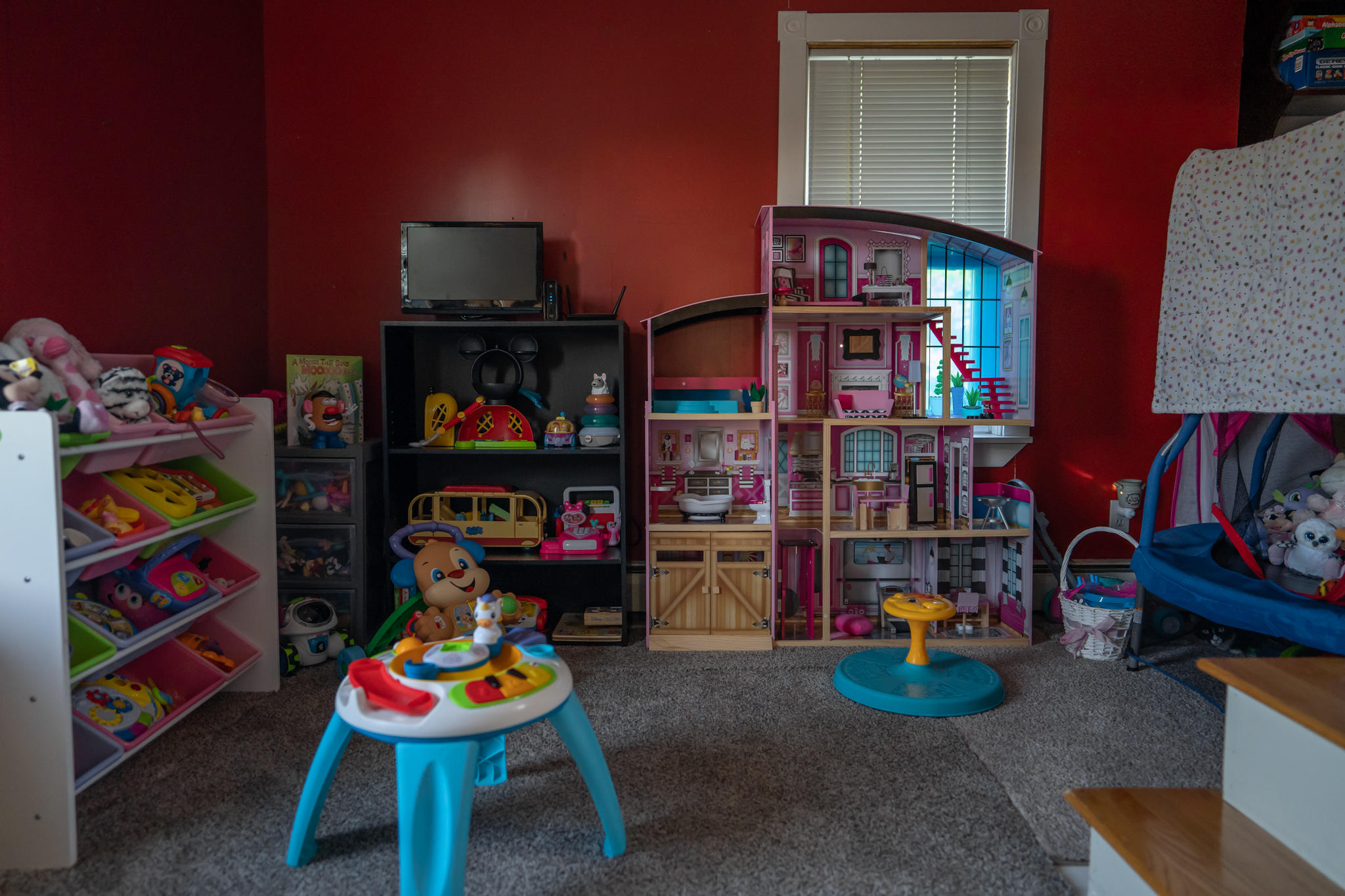 21 Jordan Road Lewiston, ME 04240 - Photo 15 of 31 Playroom/Spare Room