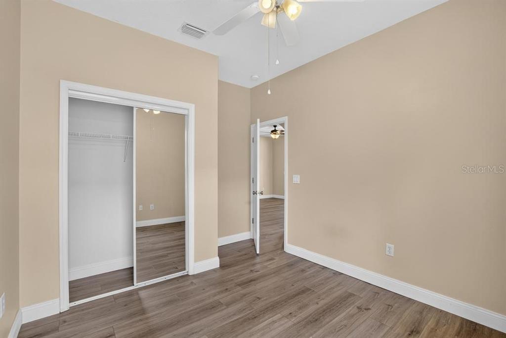 5605 Hawklake Road Lithia, FL 33547 - Photo 22 of 40 Gallery Image 22