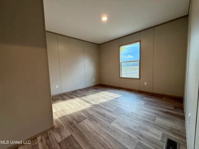 $194,900 | 2033 Ceasar Trail, Summit, MS 39666