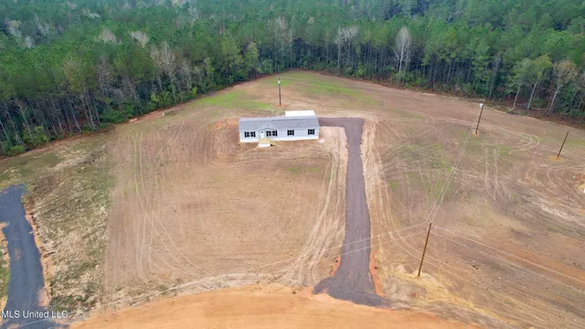 $194,900 | 2033 Ceasar Trail, Summit, MS 39666
