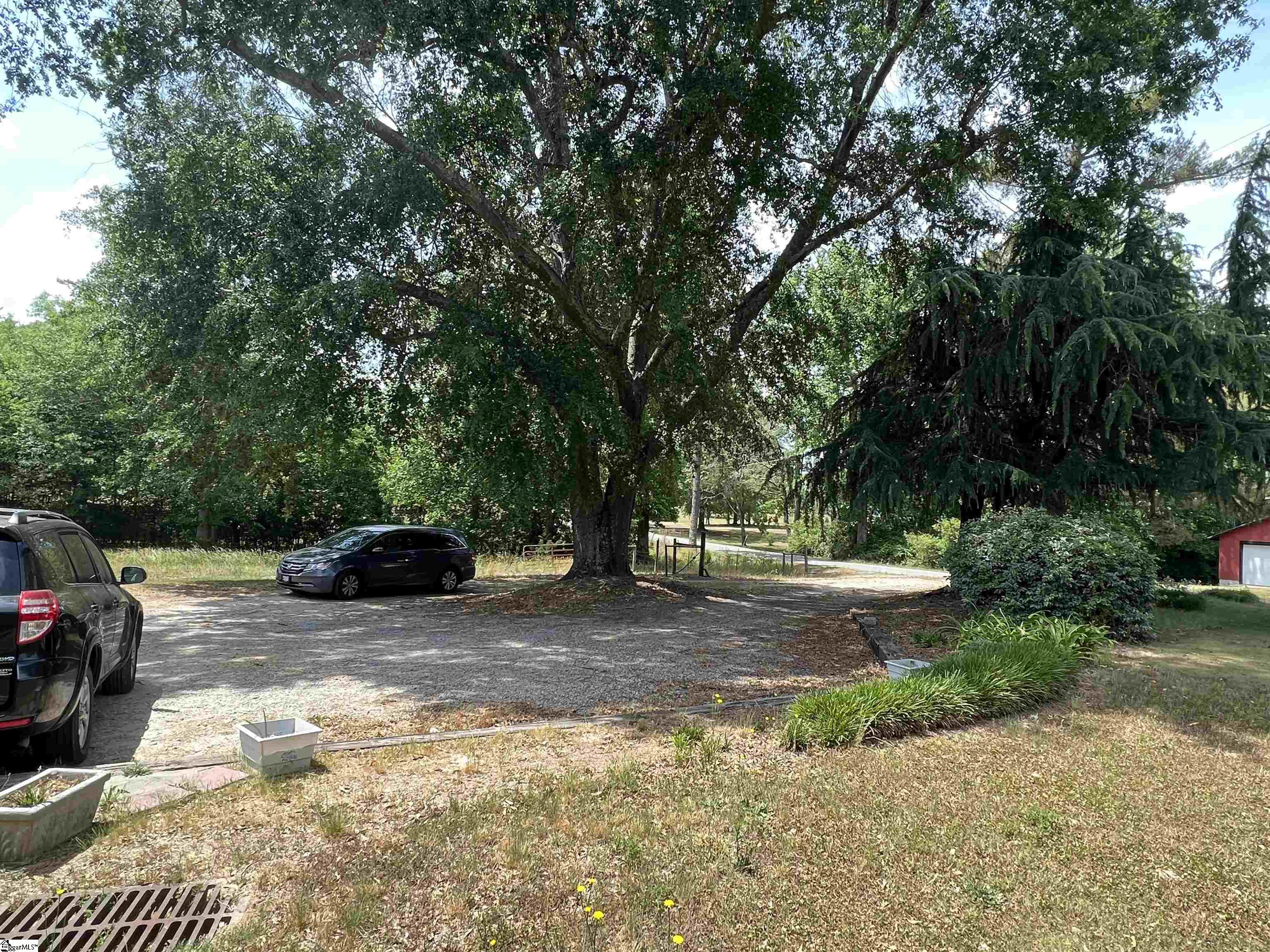 518 Moore Road Piedmont, SC 29673 - Photo 3 of 12 Gallery Image 3