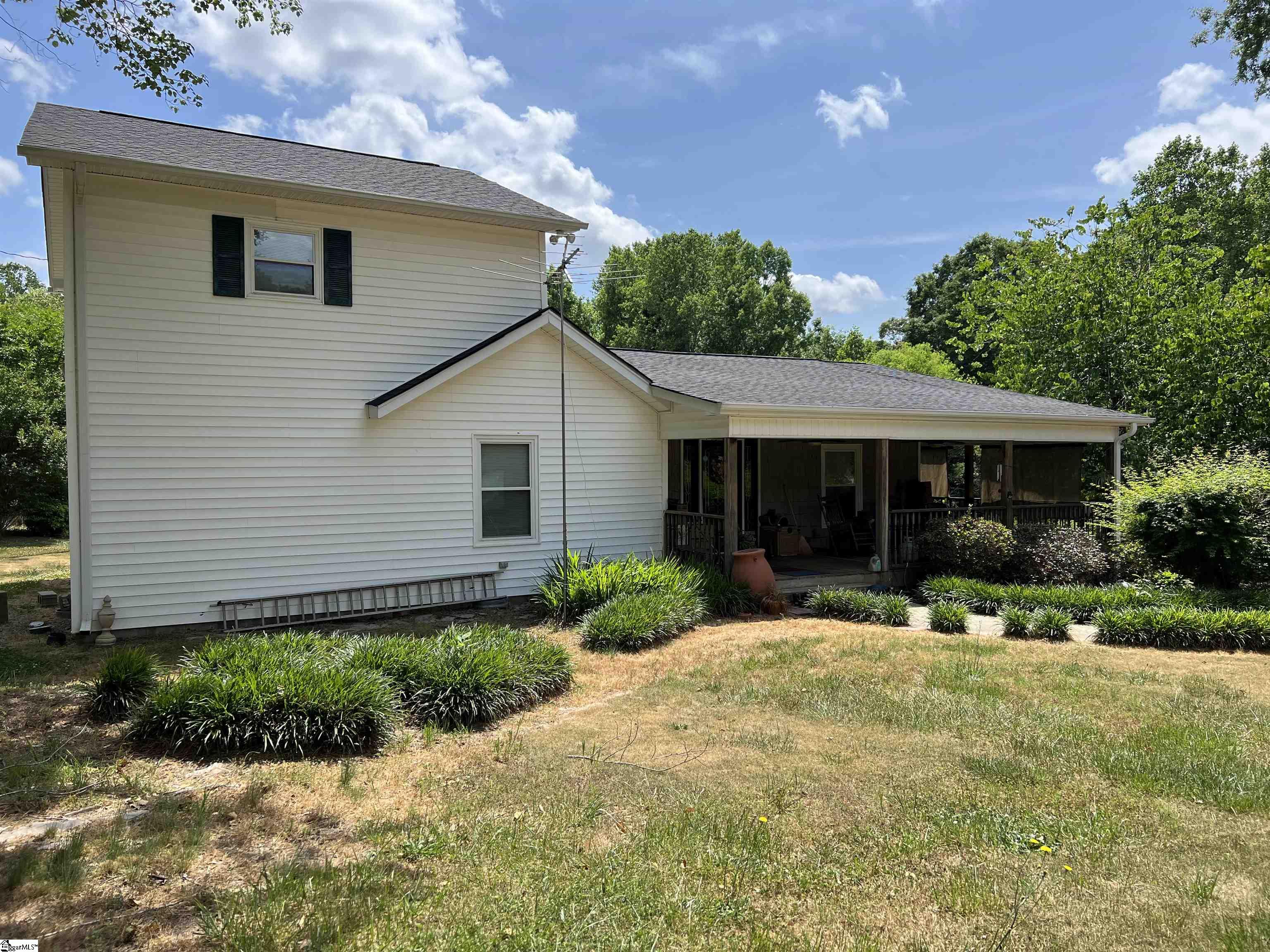 518 Moore Road Piedmont, SC 29673 - Photo 4 of 12 Gallery Image 4