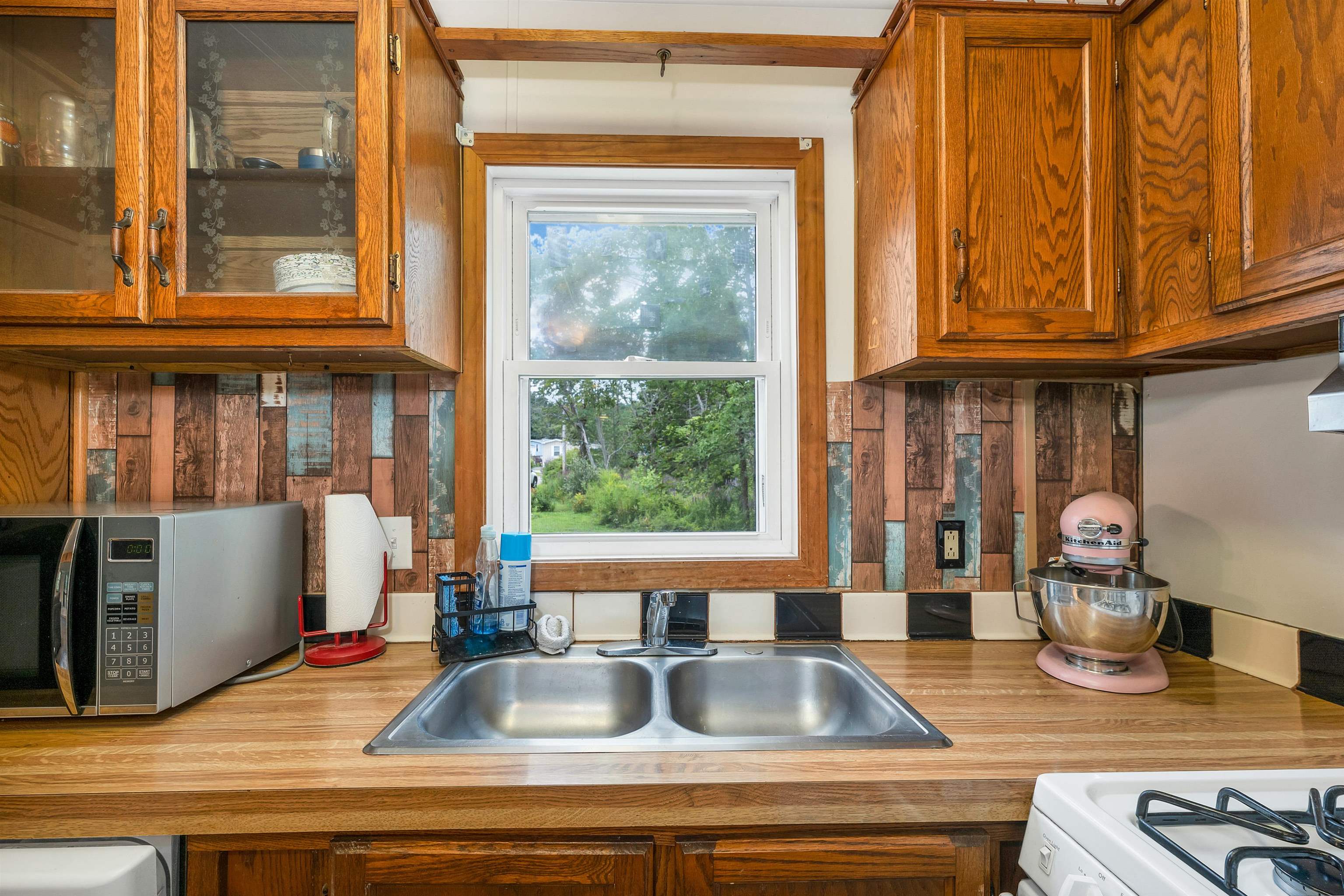 4 Colgate Road Newmarket, NH 03857 - Photo 10 of 31 Gallery Image 10