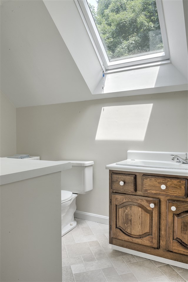62 Queens Road Keene, NH 03431 - Photo 21 of 23 Gallery Image 21