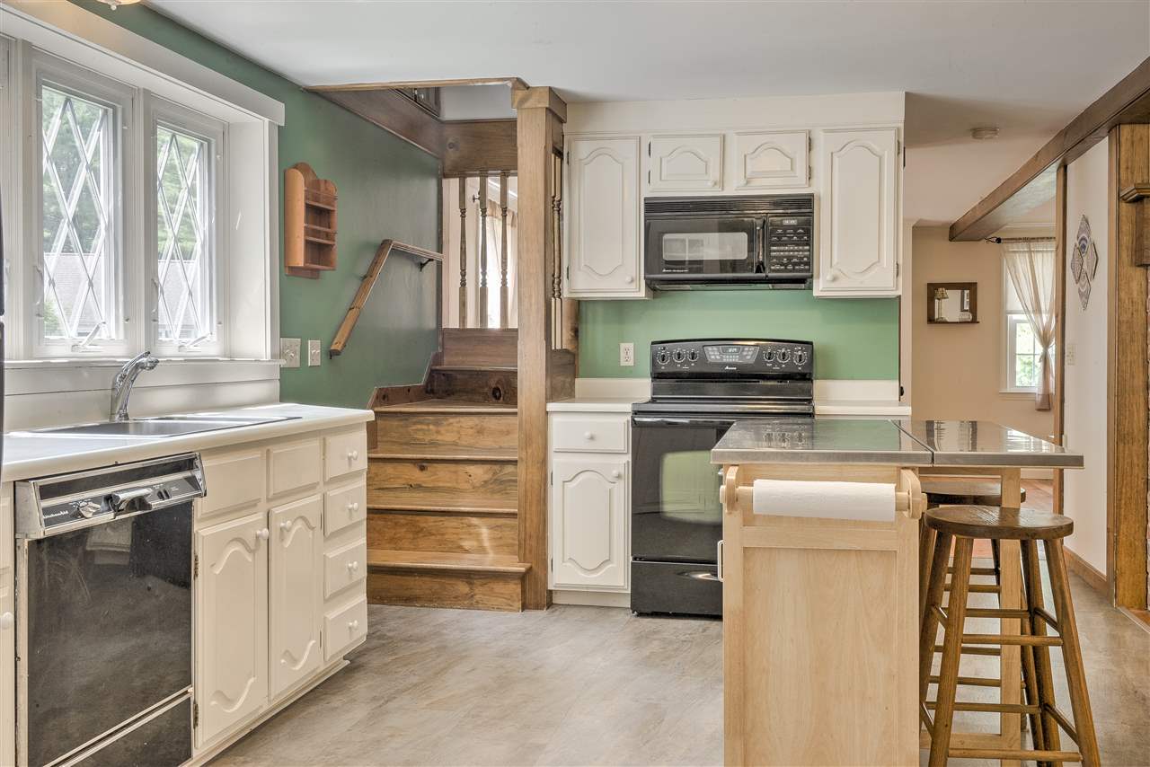 62 Queens Road Keene, NH 03431 - Photo 10 of 23 Gallery Image 10