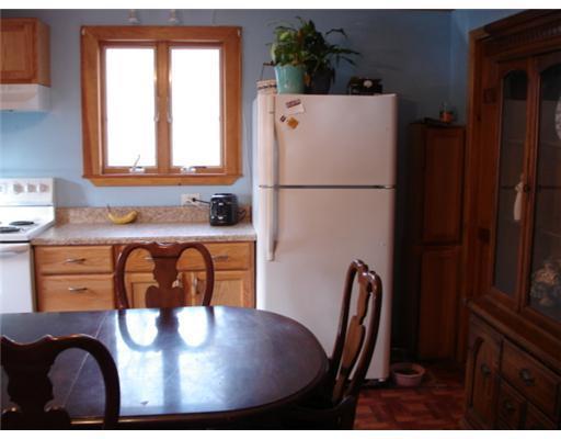 103 Margin Street Orono, ME 04473 - Photo 4 of 25 Kitchen.