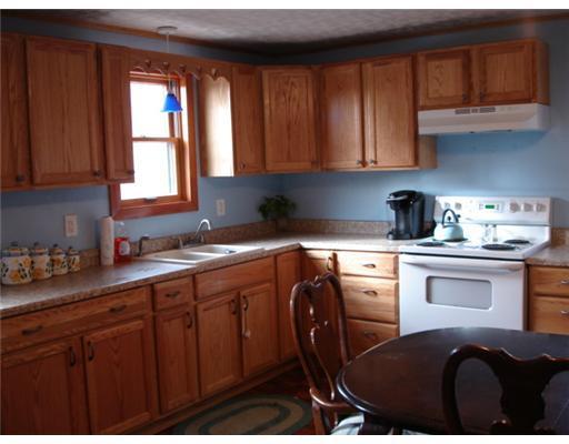 103 Margin Street Orono, ME 04473 - Photo 5 of 25 Kitchen.