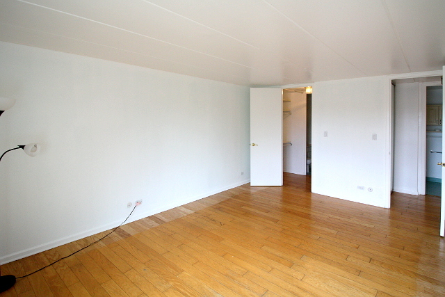 16 East Old Willow Road, Unit 405S Prospect Heights, IL 60070 - Photo 17 of 21