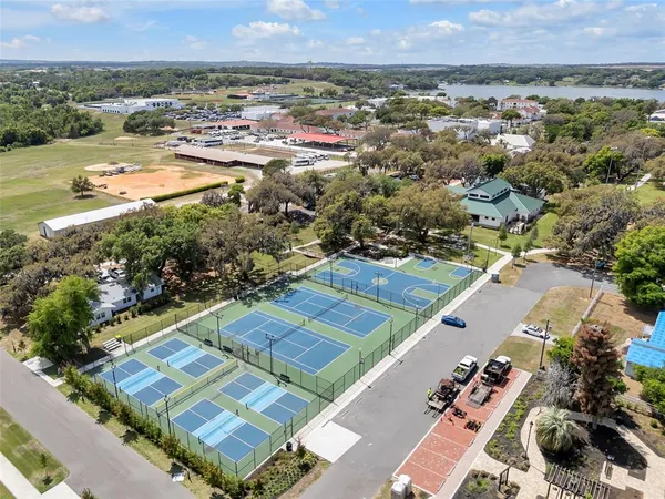 $1,259,000 | 17401 3rd Street, Montverde, FL 34756