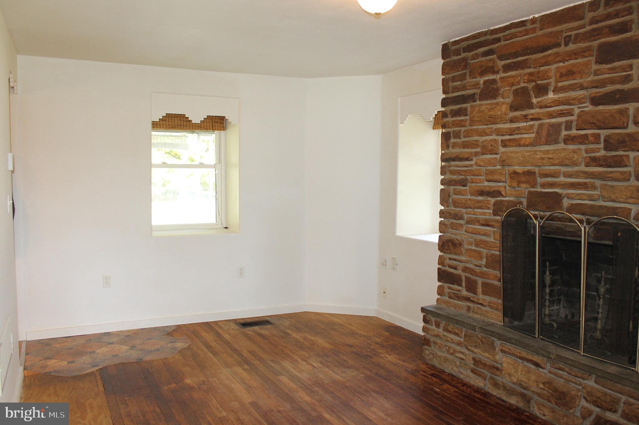 1443 Cedar Top Road Reading, PA 19607 - Photo 12 of 30