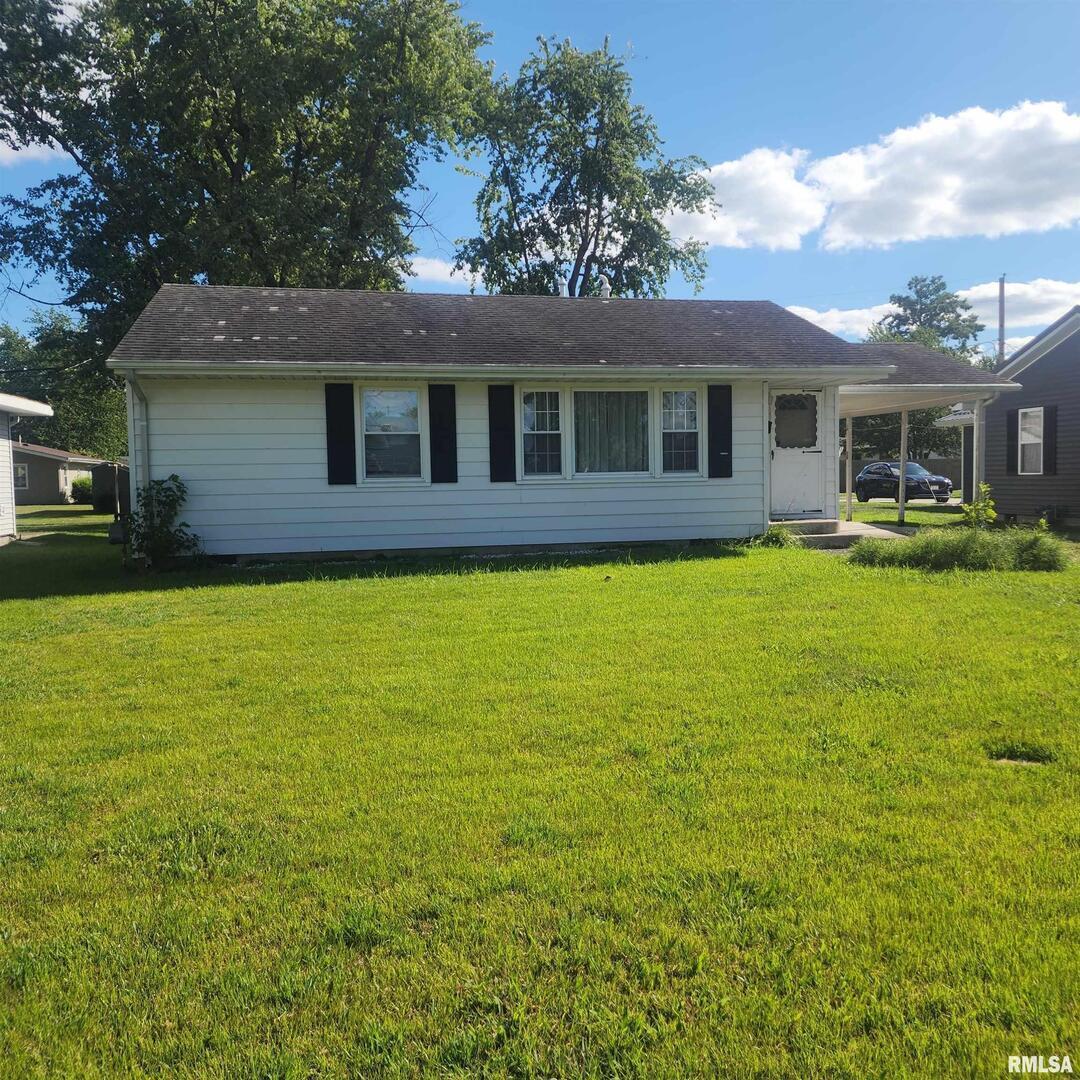 720 Birchwood Avenue Flora, IL 62839 - Photo 26 of 28