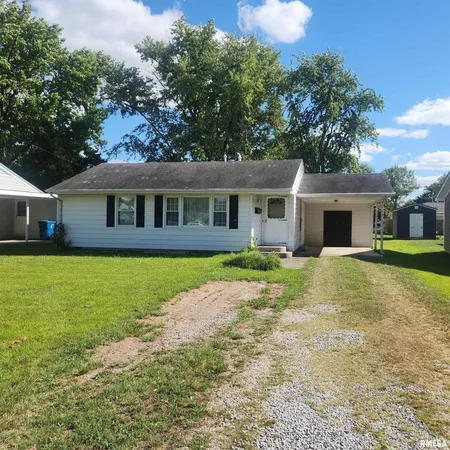 $105,000 | 720 Birchwood Avenue, Flora, IL 62839