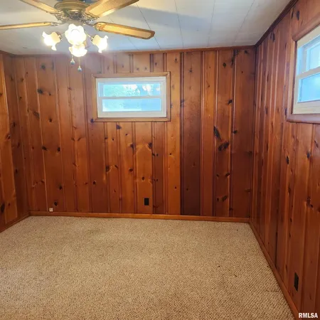 $105,000 | 720 Birchwood Avenue, Flora, IL 62839