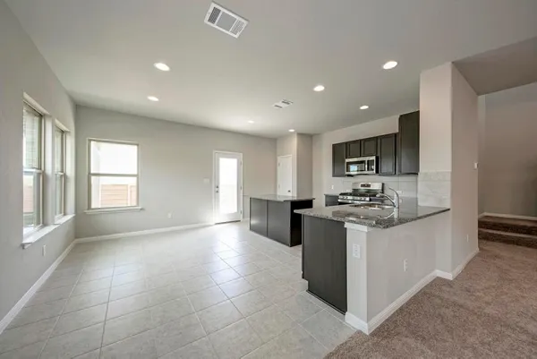 $2,195 | 12441 Woodcock Way, Manor, TX 78653