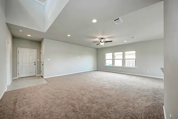 $2,195 | 12441 Woodcock Way, Manor, TX 78653