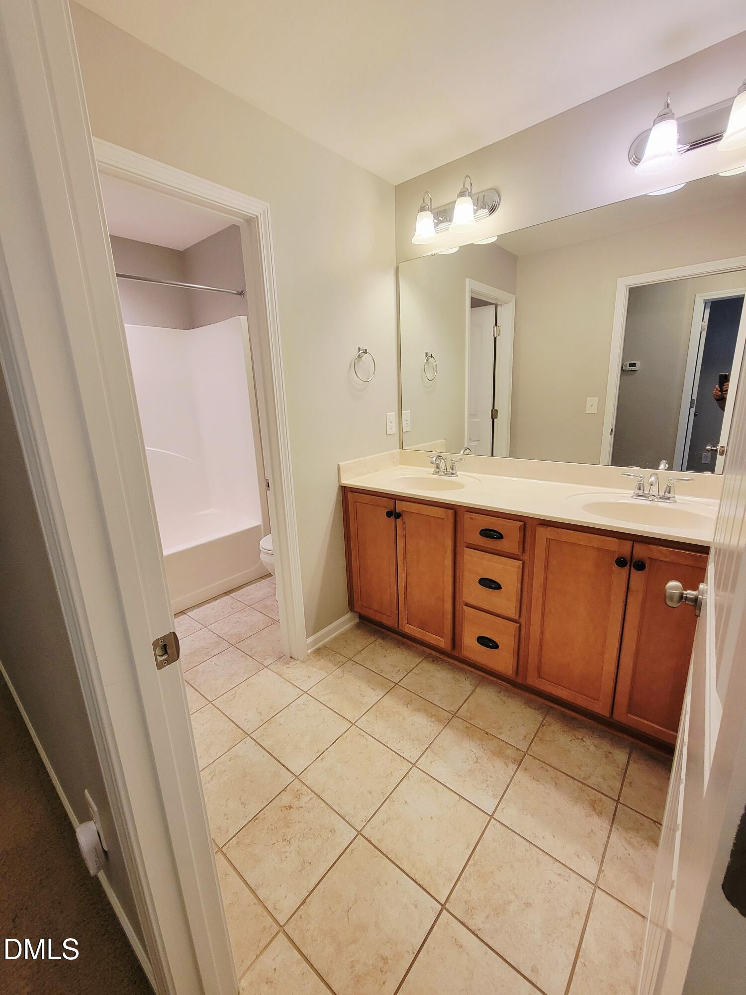 2425 Swans Rest Way Raleigh, NC 27606 - Photo 48 of 60 20260730_133239
