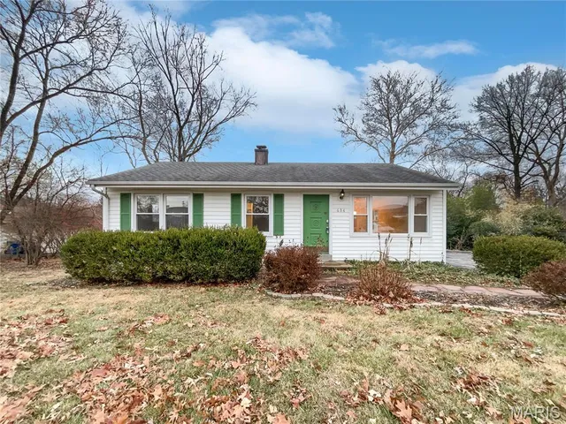 $285,000 | 614 Barton Lane, Ballwin, MO 63021