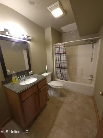 $1,299,000 | Phares Lane, Roxie, MS 39661