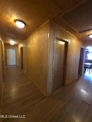 $1,299,000 | Phares Lane, Roxie, MS 39661