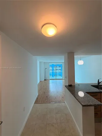 $2,850 | 2101 Brickell Avenue, Unit 502, Miami, FL 33129