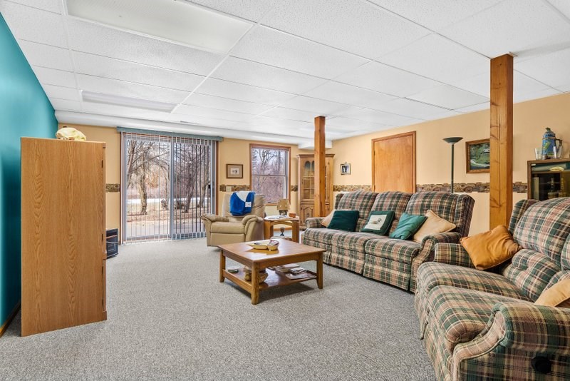 17709 Auburn Road Huntertown, IN 46748 - Photo 29 of 36 Gallery Image 29