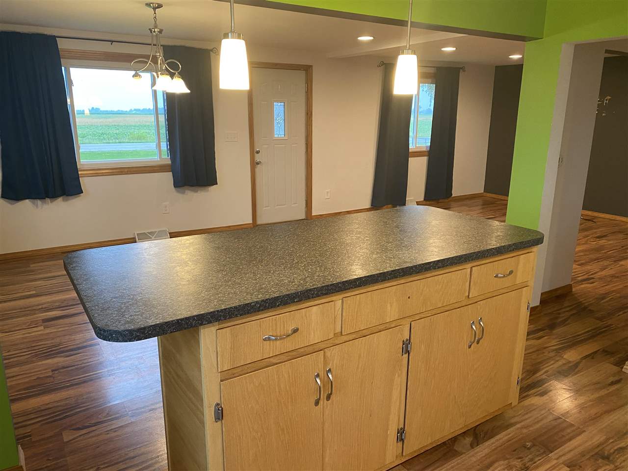 2243 South Mackinaw Road Kawkawlin, MI 48631 - Photo 15 of 32 Gallery Image 15