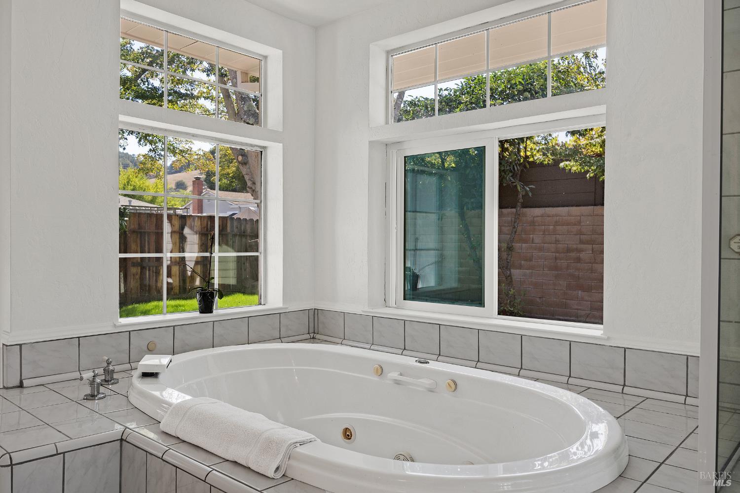 131 Foster Road Napa, CA 94558 - Photo 20 of 38 Gallery Image 20