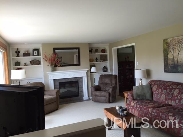 214 Bernhardt Road Iron River, MI 49935 - Photo 7 of 30