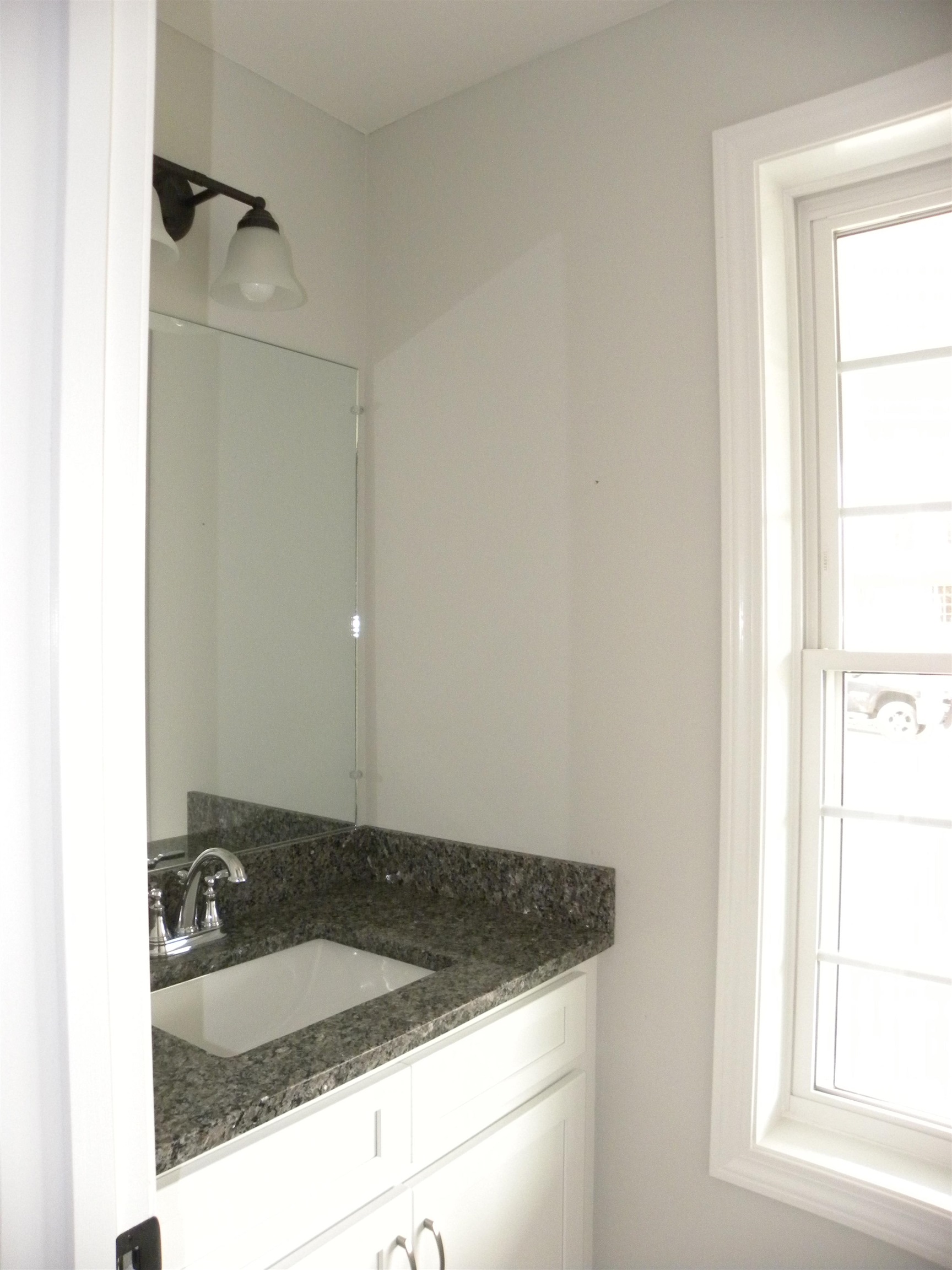 309 Karatzas Avenue, Unit LOT 20 Manchester, NH 03104 - Photo 8 of 19