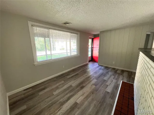 $125,000 | 9314 Scottdale Avenue, Jennings, MO 63136