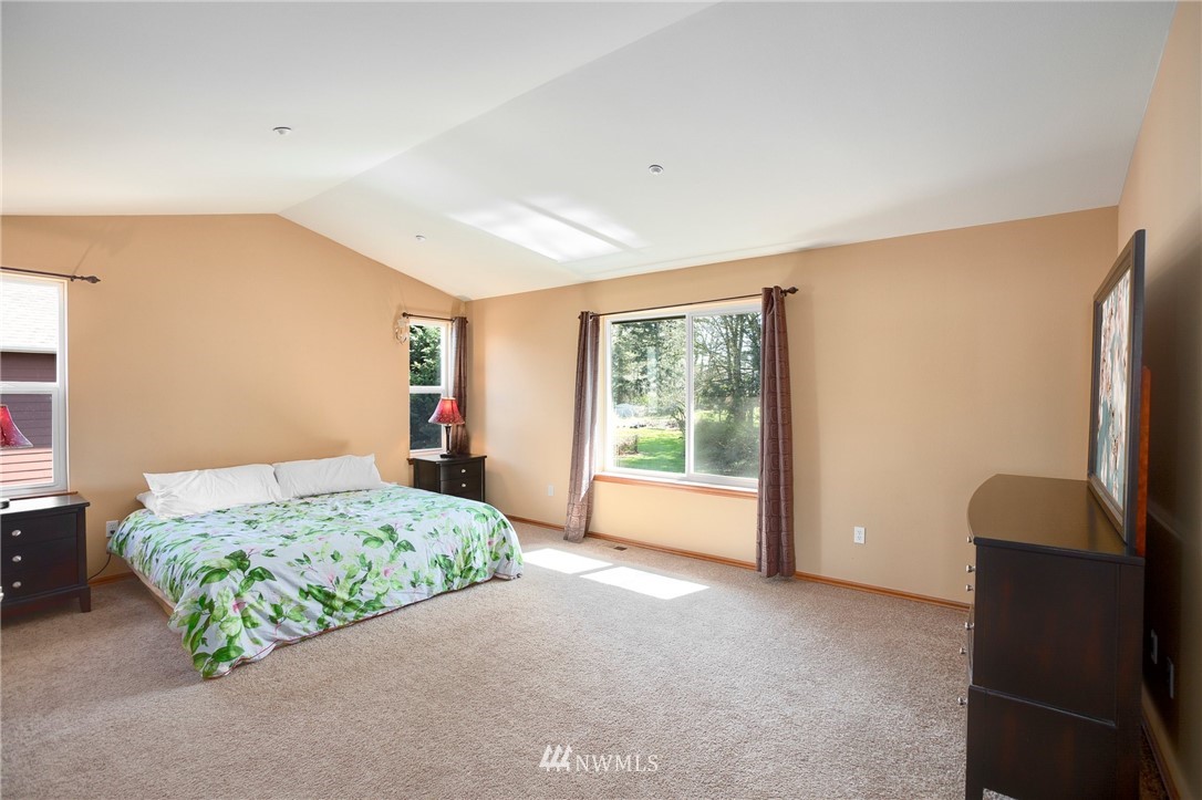 867 South 48th Street Renton, WA 98055 - Photo 14 of 25