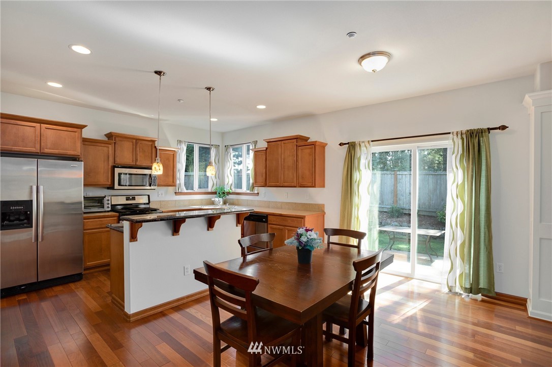 867 South 48th Street Renton, WA 98055 - Photo 4 of 25