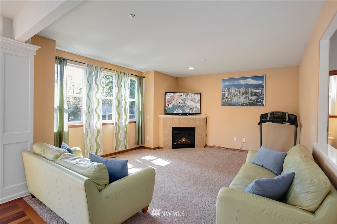 867 South 48th Street Renton, WA 98055 - Photo 7 of 25