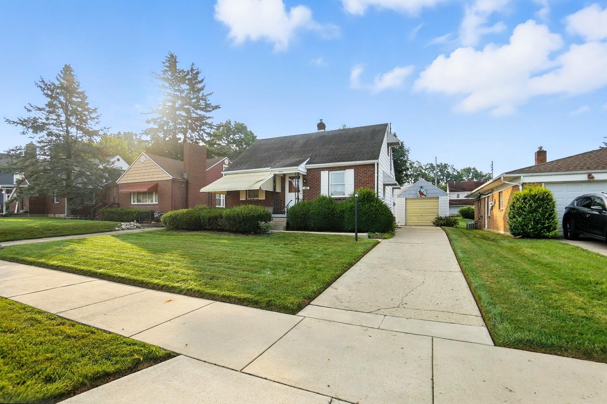 2017 Broadway Street Springfield, OH 45504 - Photo 1 of 34 Gallery Image 1
