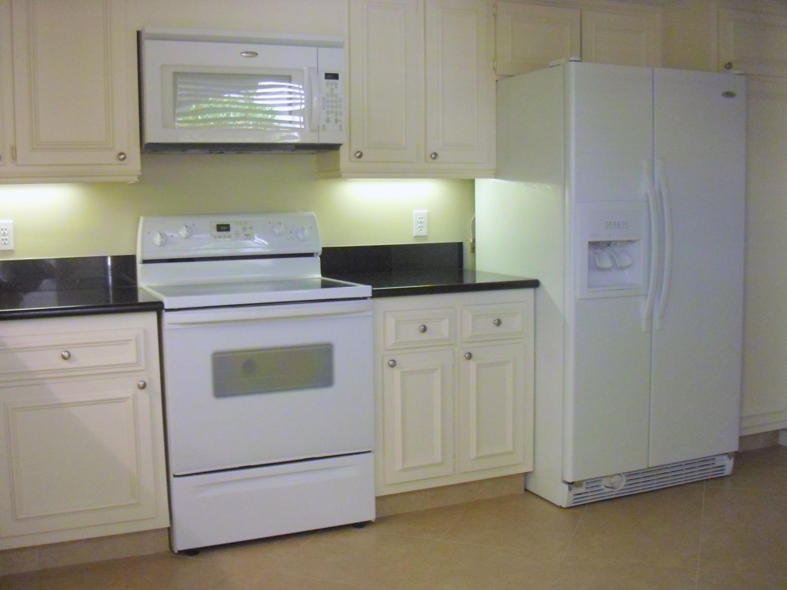 11 Concourse Drive, Unit 11A Tequesta, FL 33469 - Photo 11 of 54 Newer Applicances