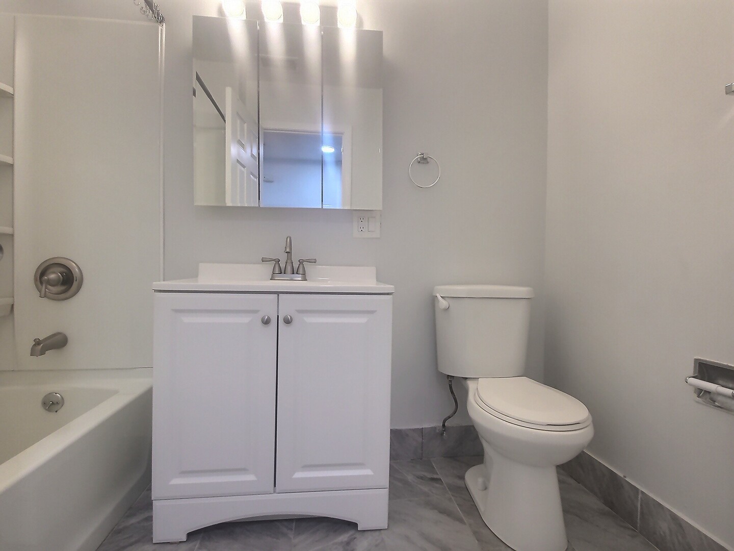 224 East Rimini Court Palatine, IL 60067 - Photo 14 of 24