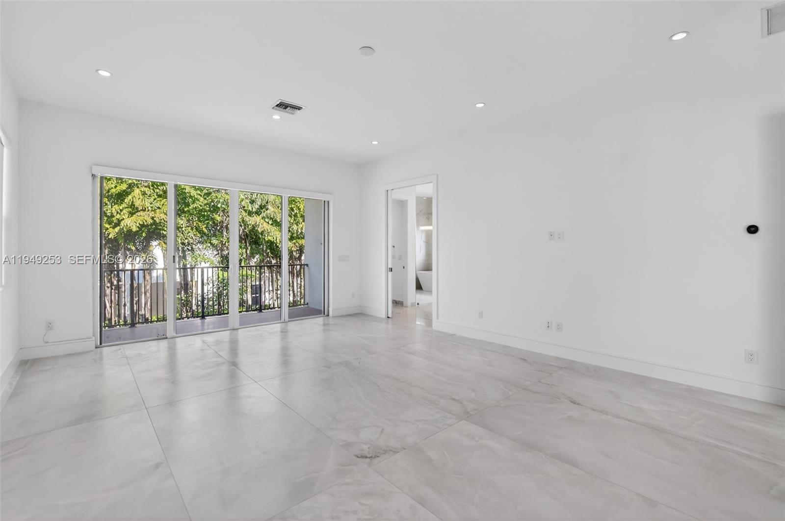 201 Northeast 6th Street Boca Raton, FL 33432 - Photo 47 of 100