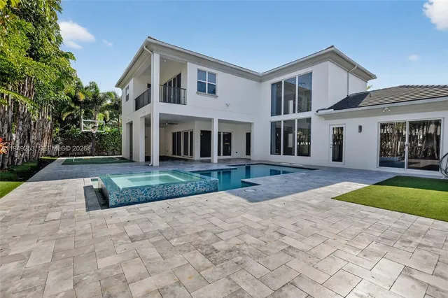 $3,999,975 | 201 Northeast 6th Street, Boca Raton, FL 33432